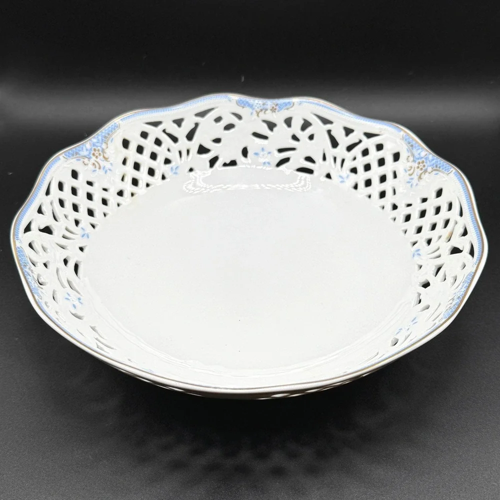 Oscar de la Renta Bouquet Blue Reticulated Serving Bowl West Germany Cottagecore